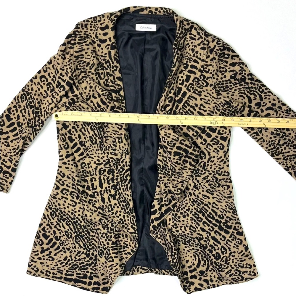 Calvin Klein Cardigan Jacket Women’s Medium Cheetah Print Open Front Ruffled - Picture 9 of 10